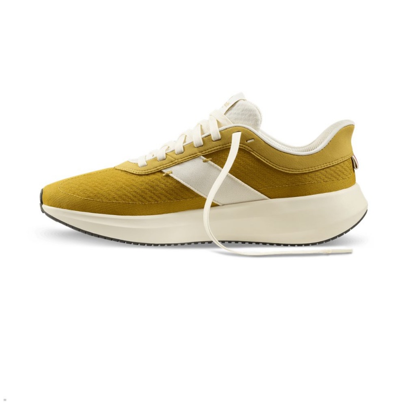 Tracksmith Eliot Runner Men's Shoes Gold/Ivory NZ | 18670QXOC